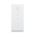 UBIQUITI Long-Range Ethernet Repeater receives PoE/PoE+ and offers passthrough PoE output